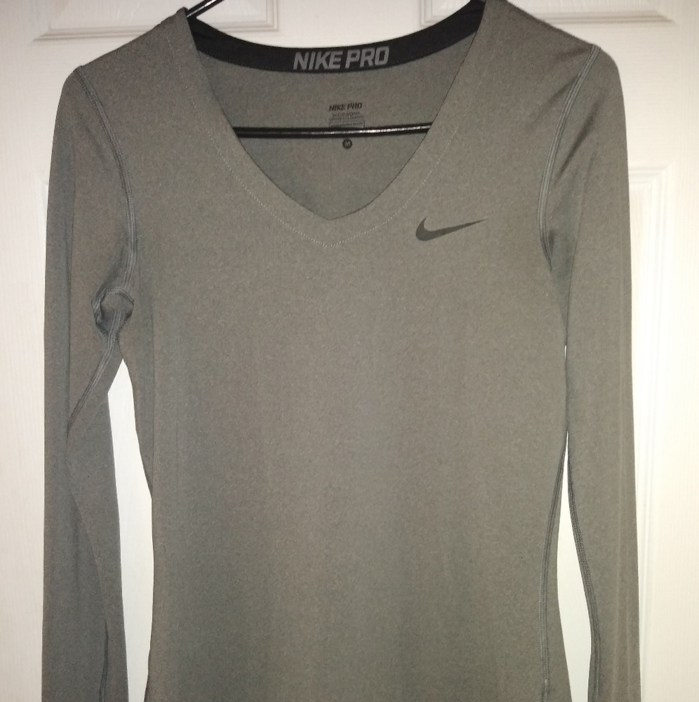 Women's long sleeve